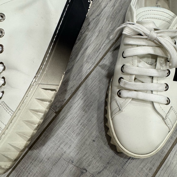 Salvatore Ferragamo Cube leather low-top sneakers size 8 - Picture 7 of 13